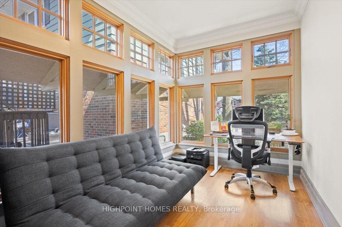 100 Warden Avenue photo 20