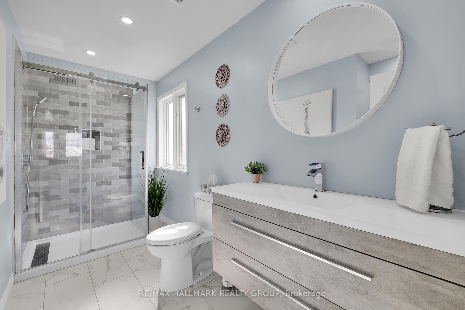 Primary Ensuite