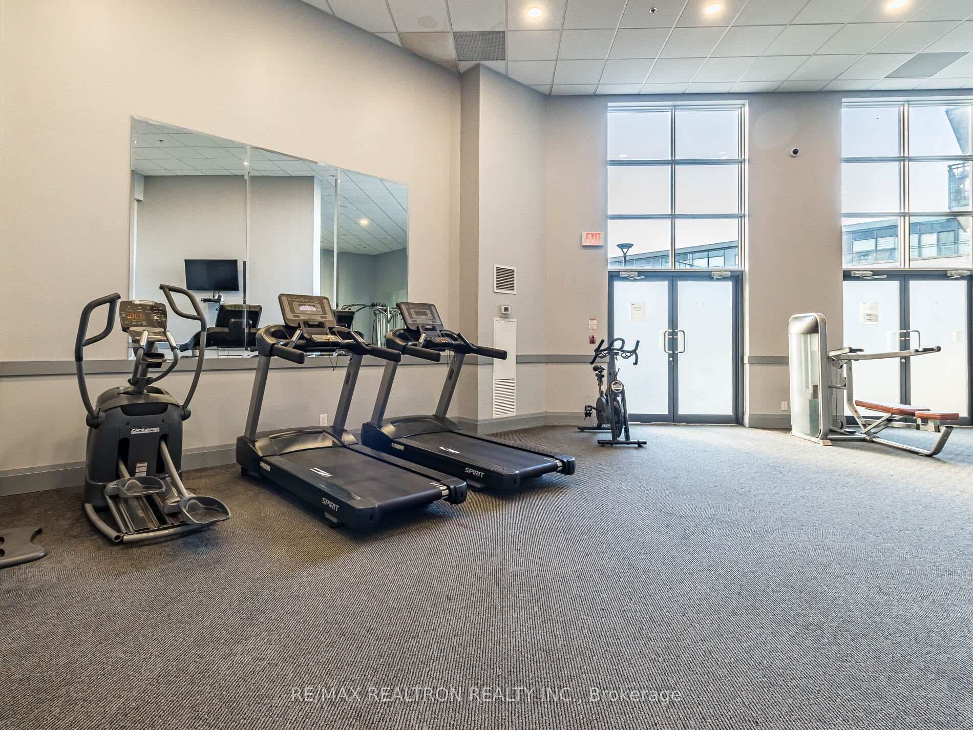 24 Woodstream Boulevard Unit 404 photo 31