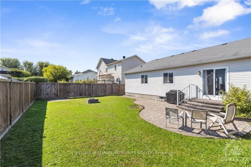 16 LANCELOT Street photo 26