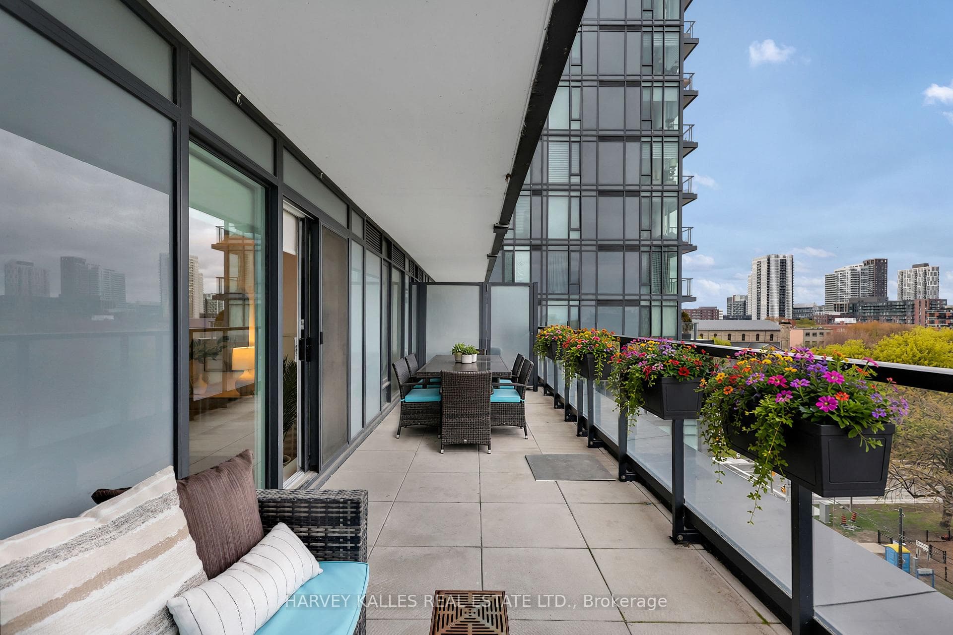 An Entertainers Dream Balcony! 228 Sqft Balcony!!