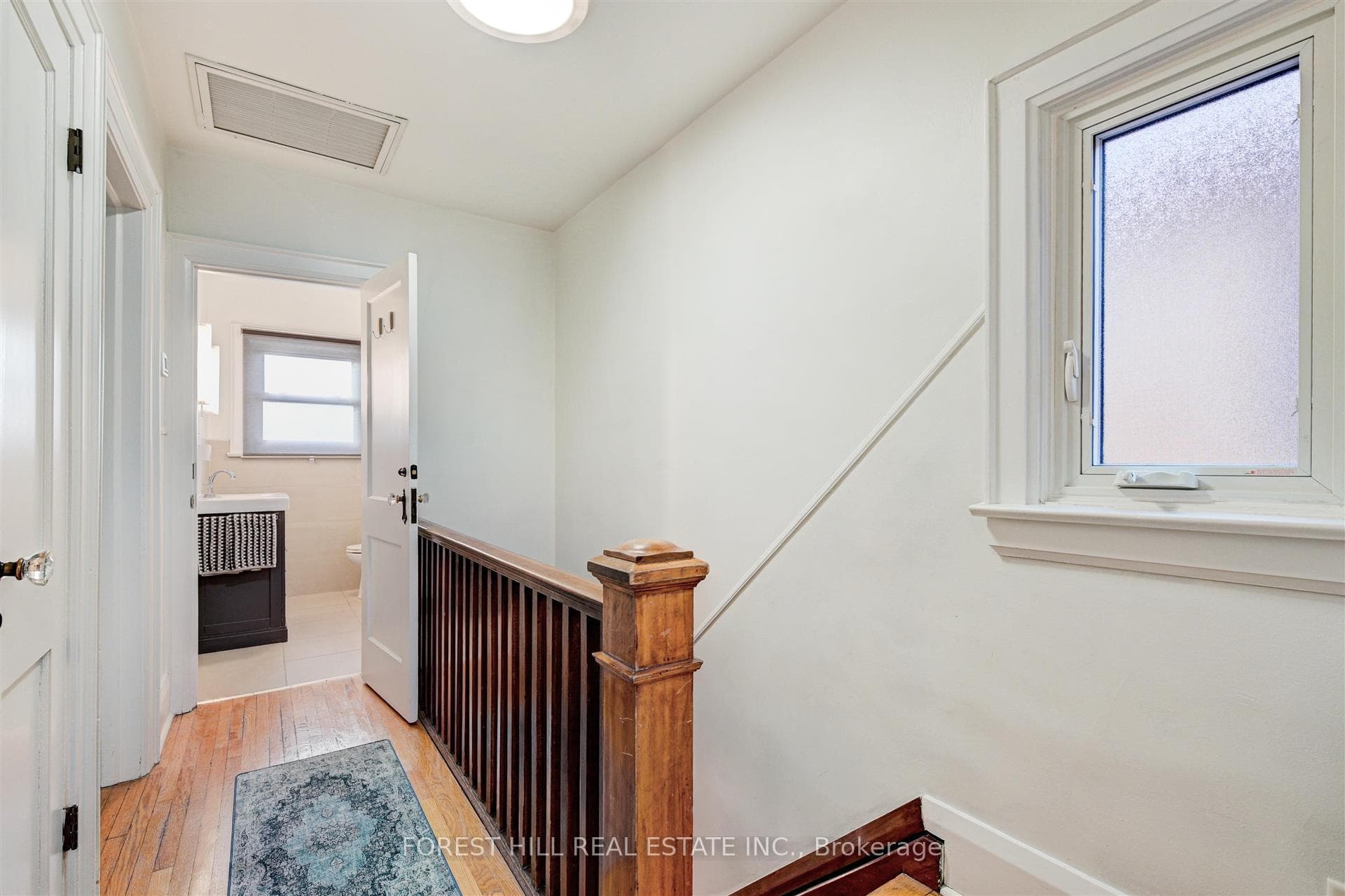 176 Pendrith Street photo 17