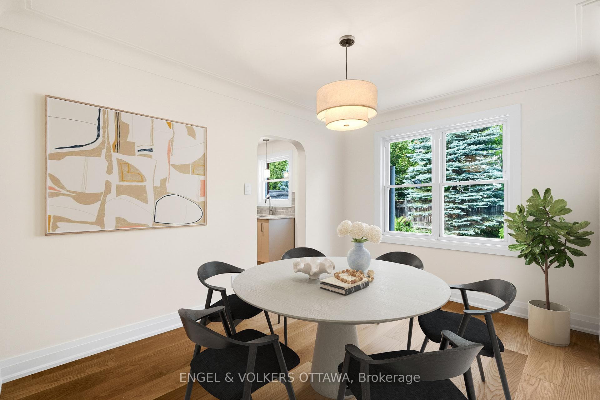 Virtually Staged Dining Room