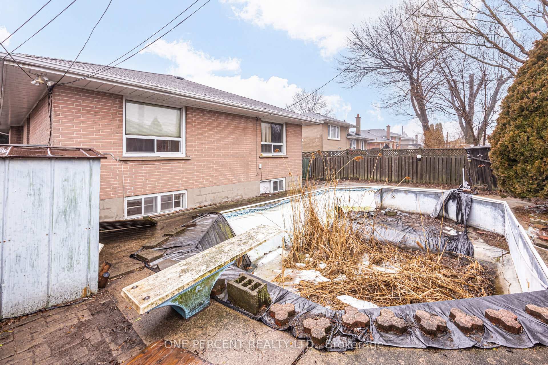 8 Wonderland Drive photo 39