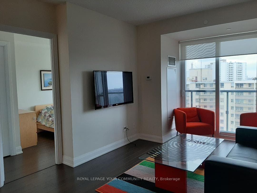 18 Graydon Hall Drive Unit 2106 photo 7