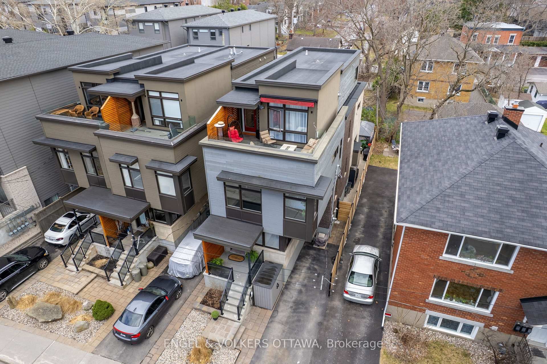Walking distance to entertainment & schools