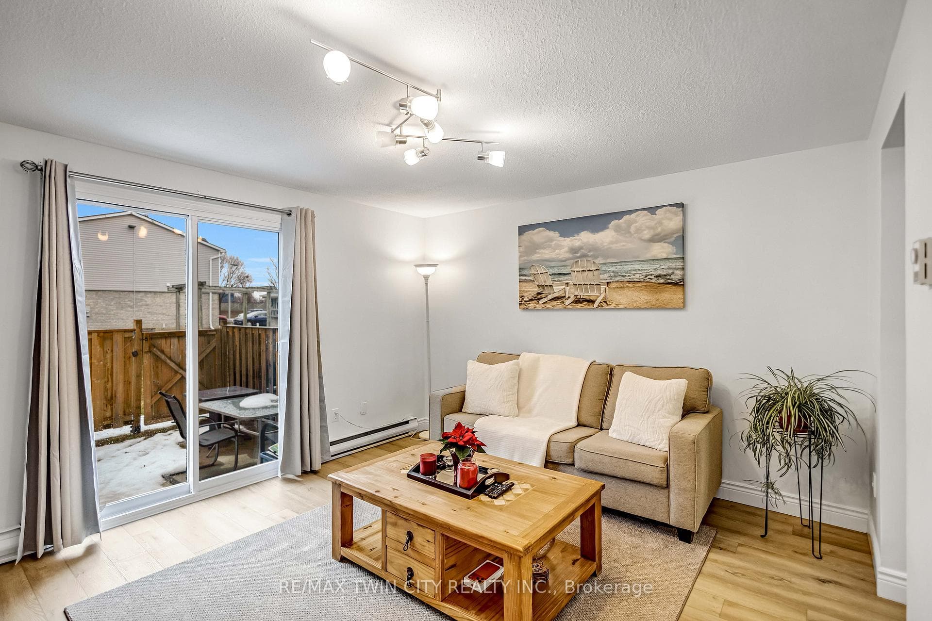 494 Grey Street Unit 16 photo 4