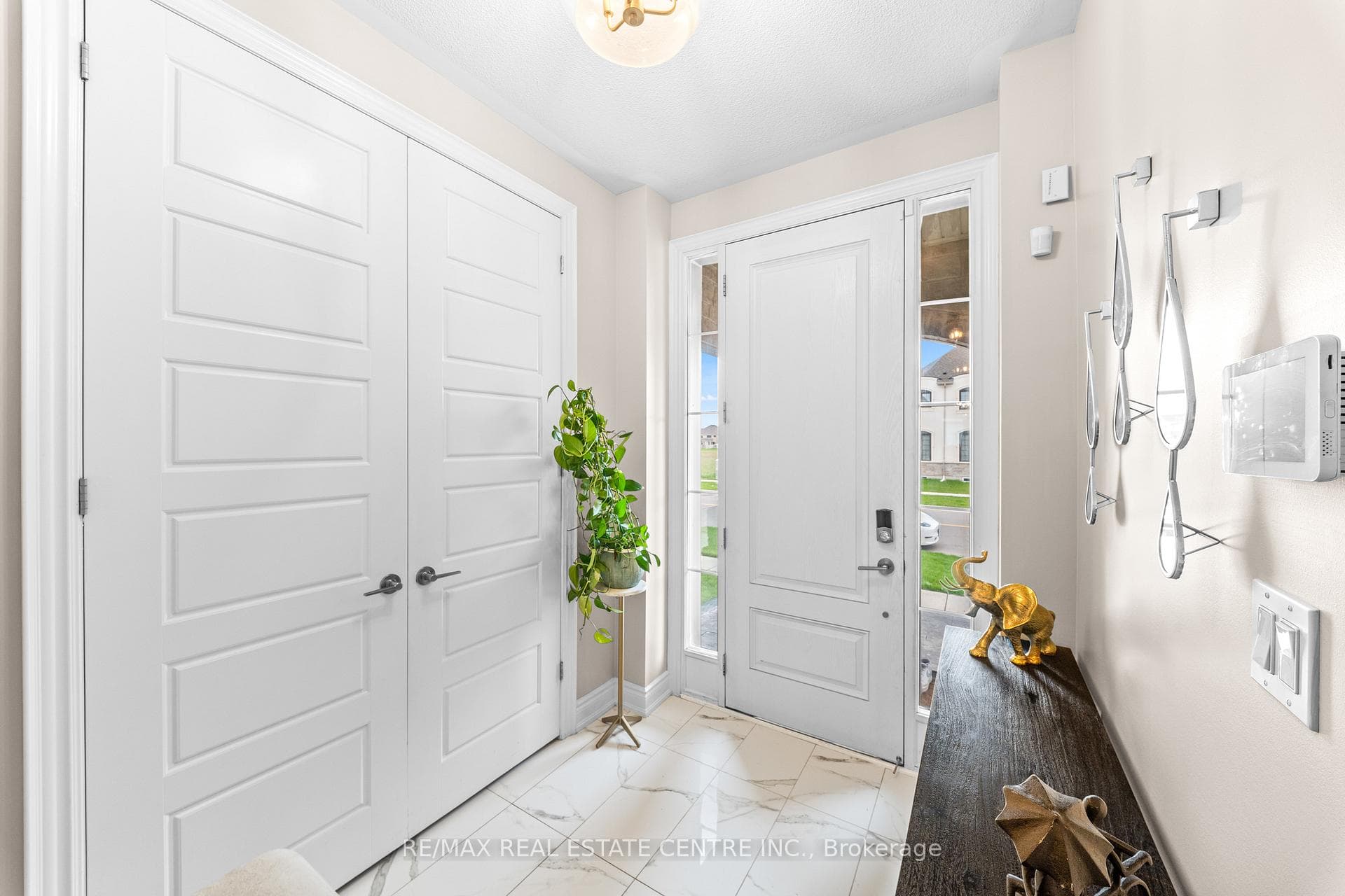 30 Merrimac Drive photo 6