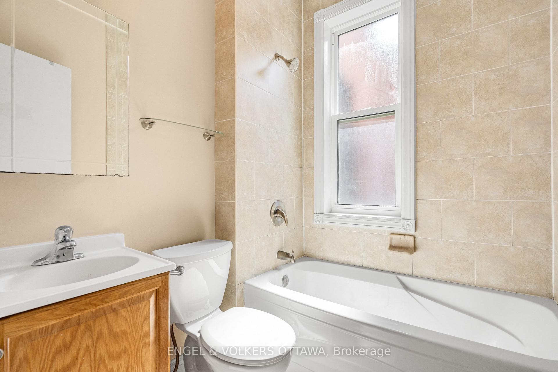 293 Somerset Street photo 35