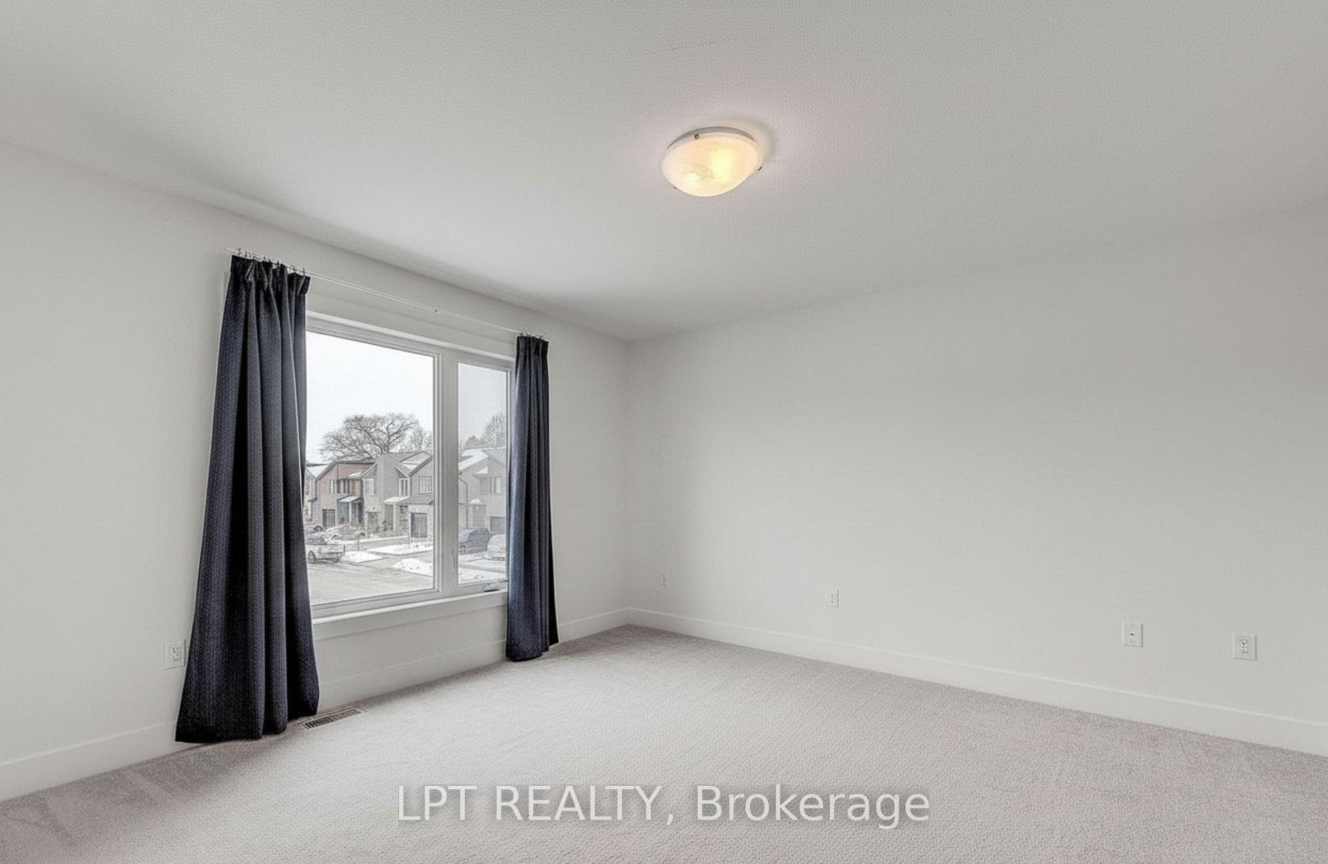 795 Freeport Street photo 6
