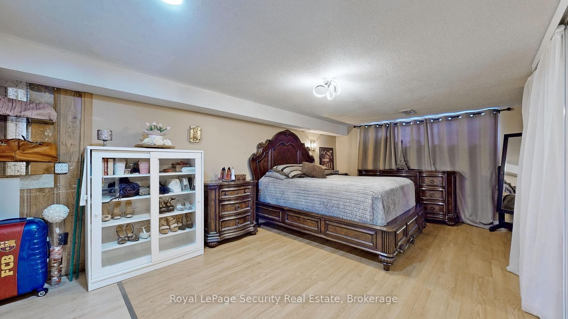 23 Garfield Crescent photo 24