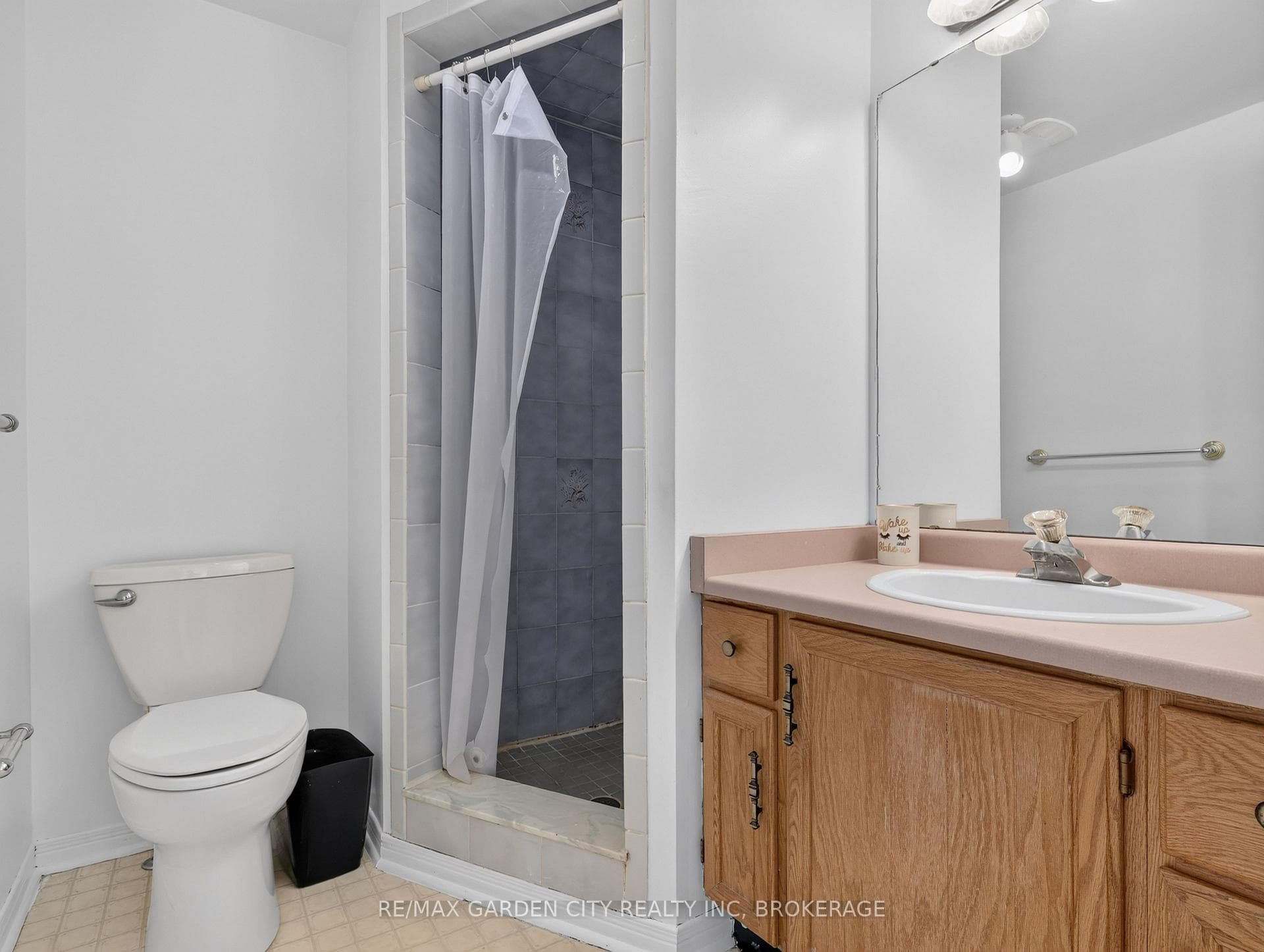 39 Buchanan Crescent photo 25