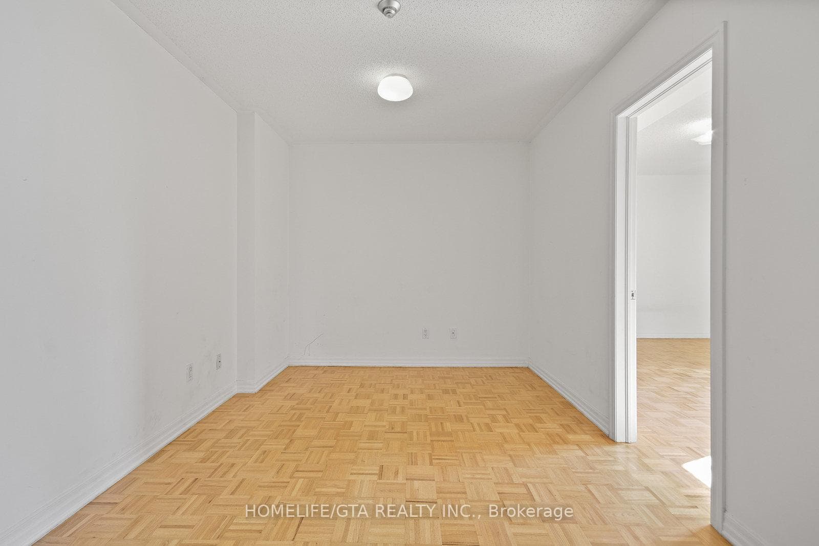 118 Finch Avenue Unit 36 photo 21