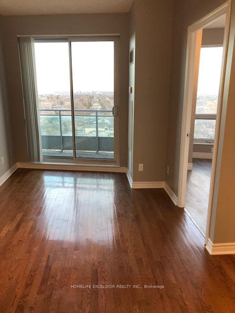60 Byng Avenue Unit 1309 photo 2