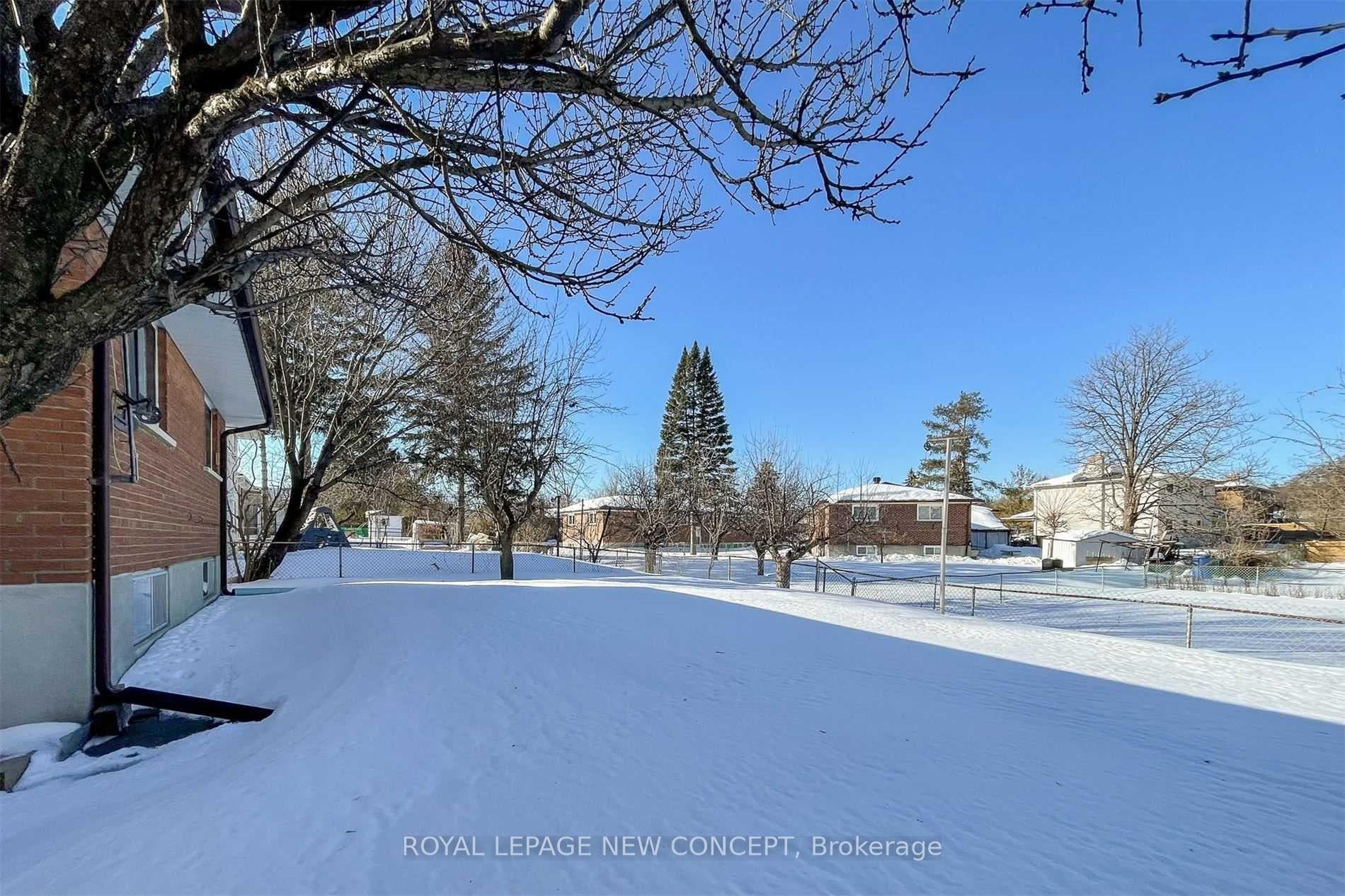 74 Clark Avenue photo 24