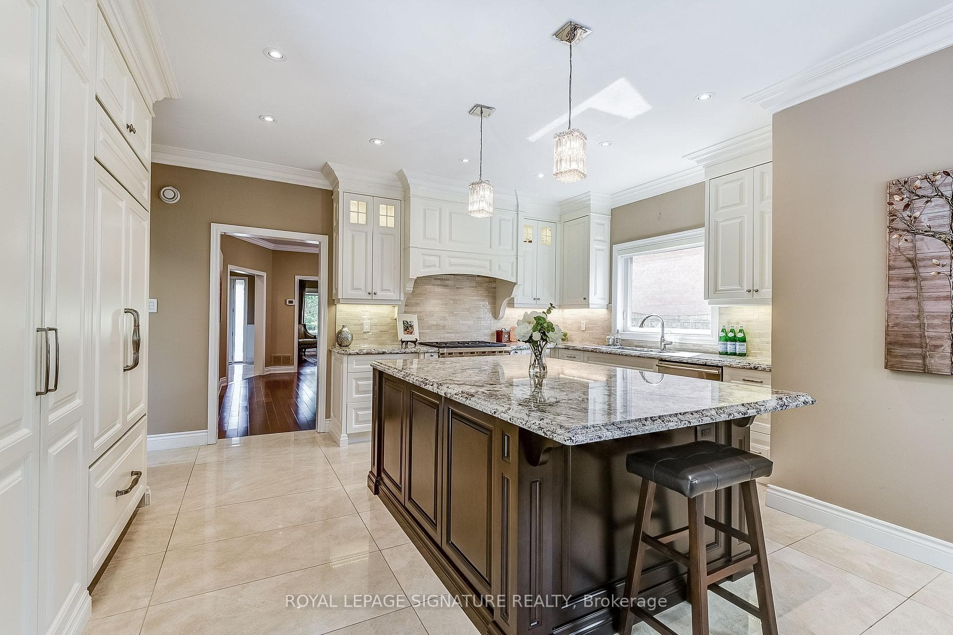 Custom Built Chef's Kitchen w Top Notch Cabinetry