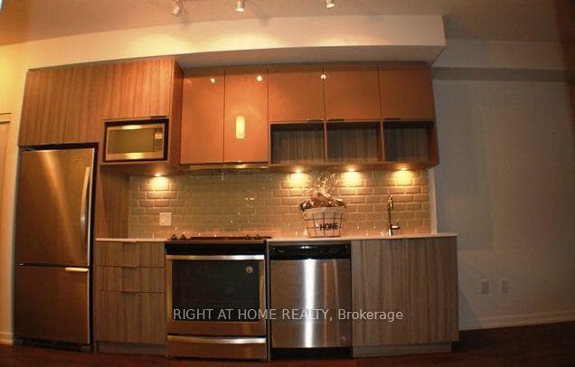 52 Forest Manor Road Unit 318 photo 13