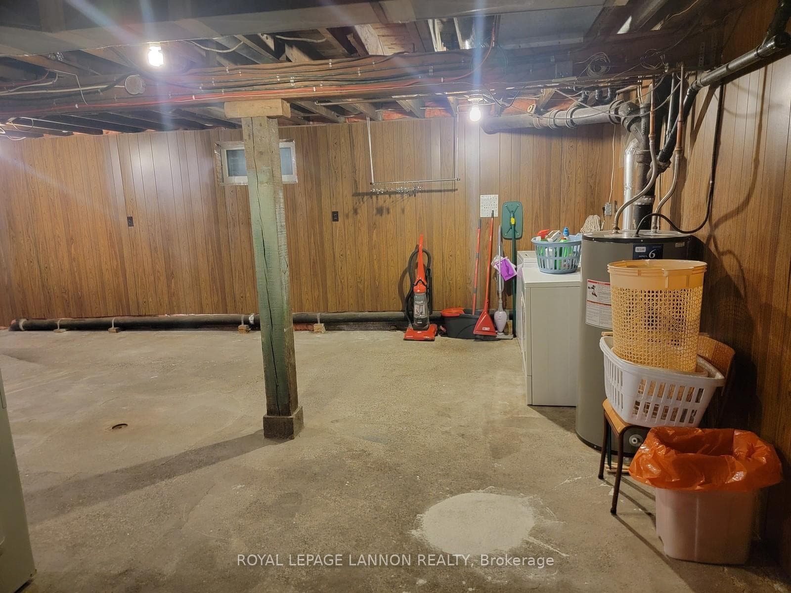 316 Newman Street photo 28