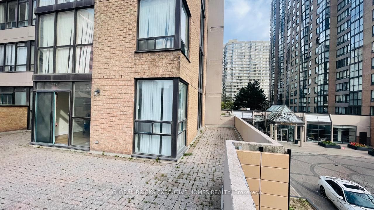 265 Enfield Place Unit 204 photo 21