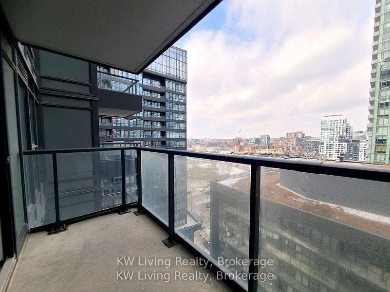 70 Queens Wharf Road Unit 2707 photo 7