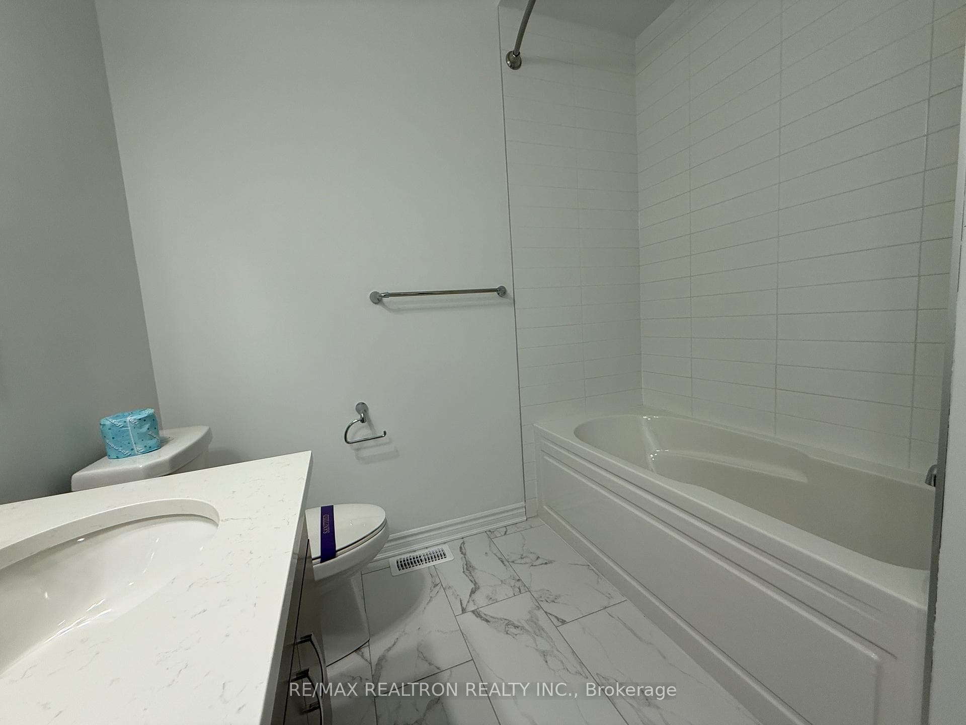 21 Moss Drive photo 24