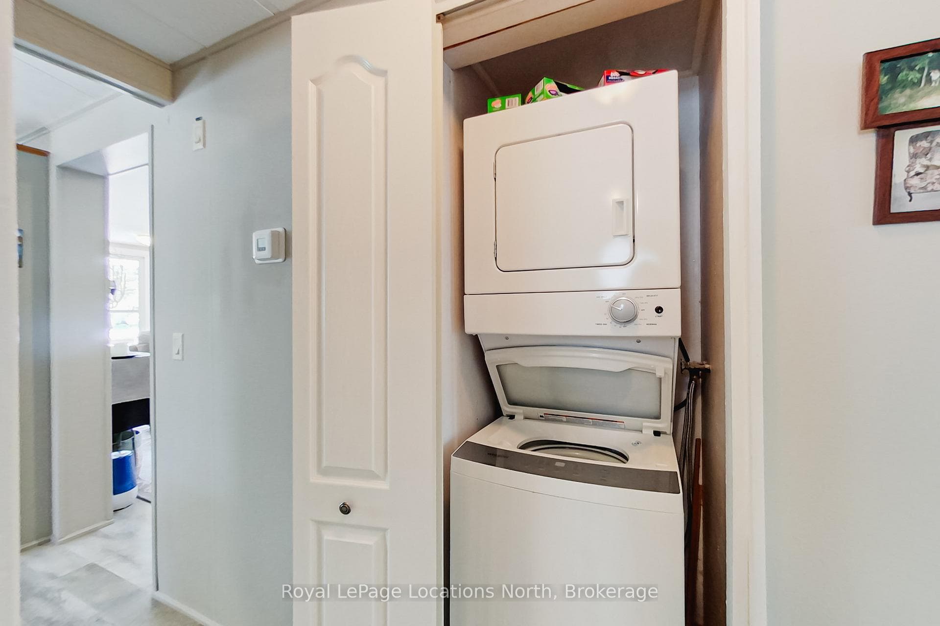 22 Prince Charles Avenue photo 16