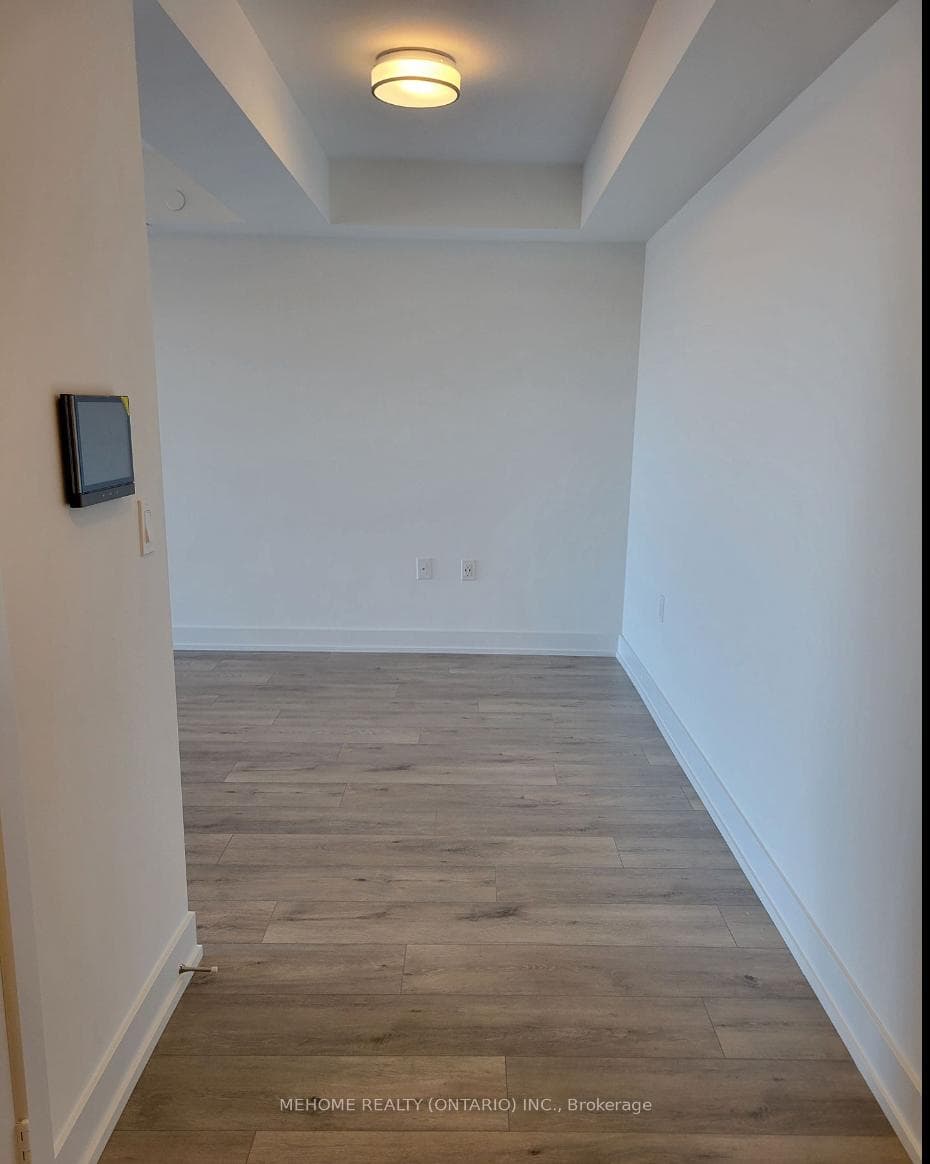 585 Bloor Street Unit 2324 photo 12