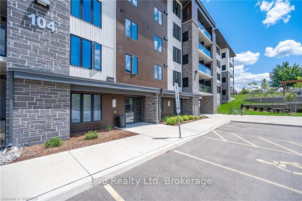 104 SUMMIT RIDGE Drive Unit #211 photo 2