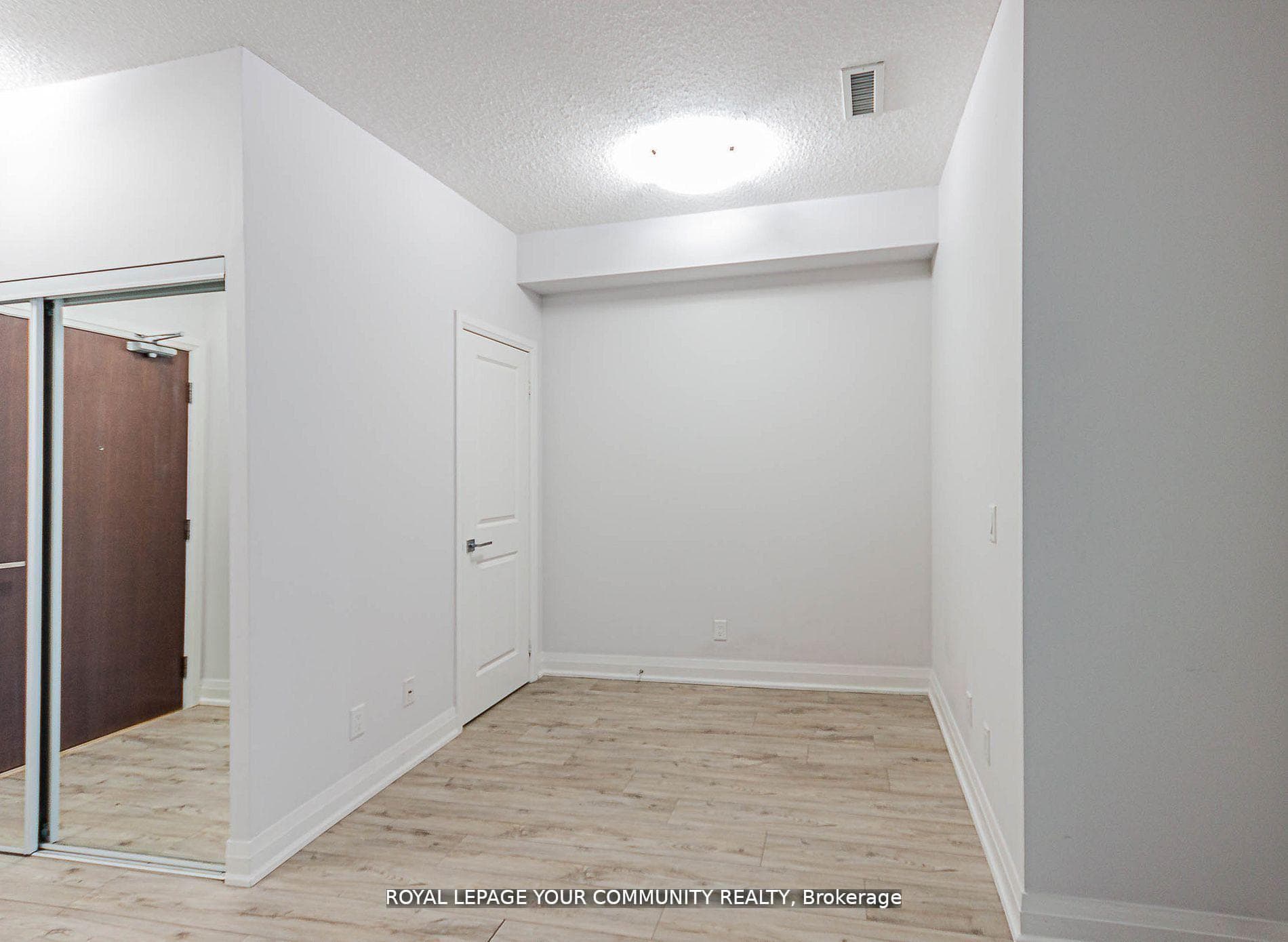 85 North Park Road Unit 706 photo 31