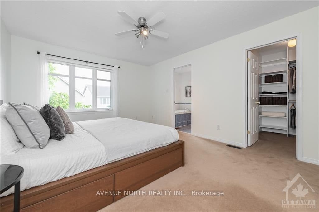 212 DEERCROFT Avenue photo 15