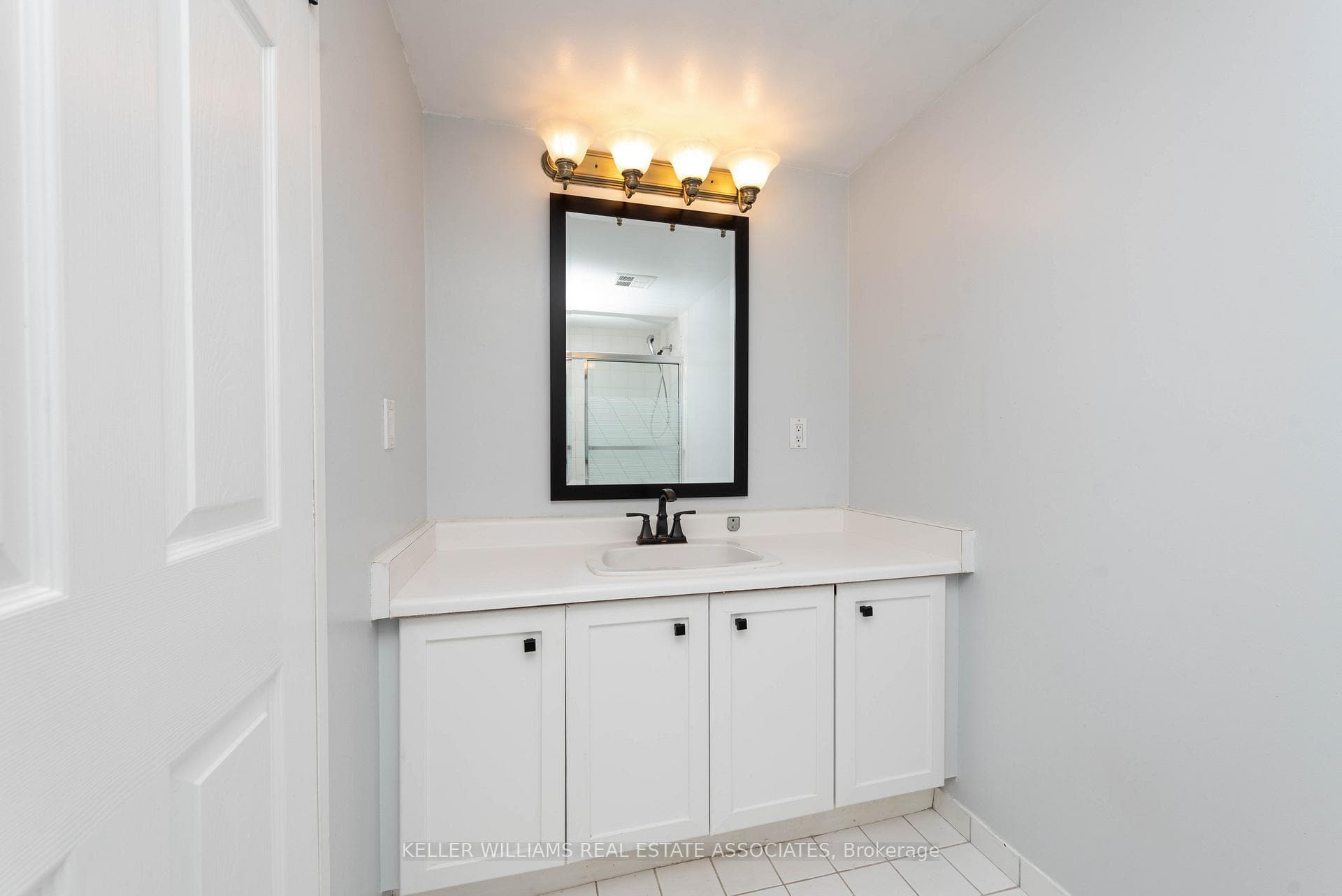 300 Webb Drive Unit 507 photo 20