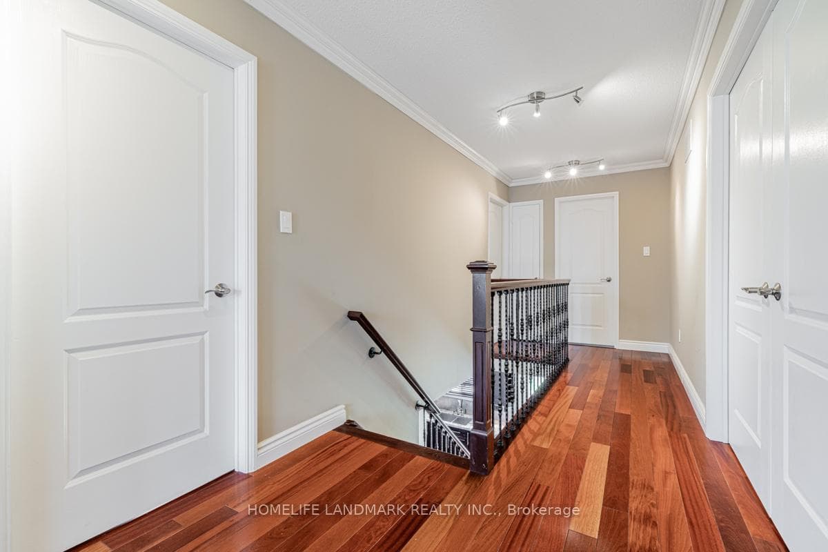 15 Monkhouse Road photo 21