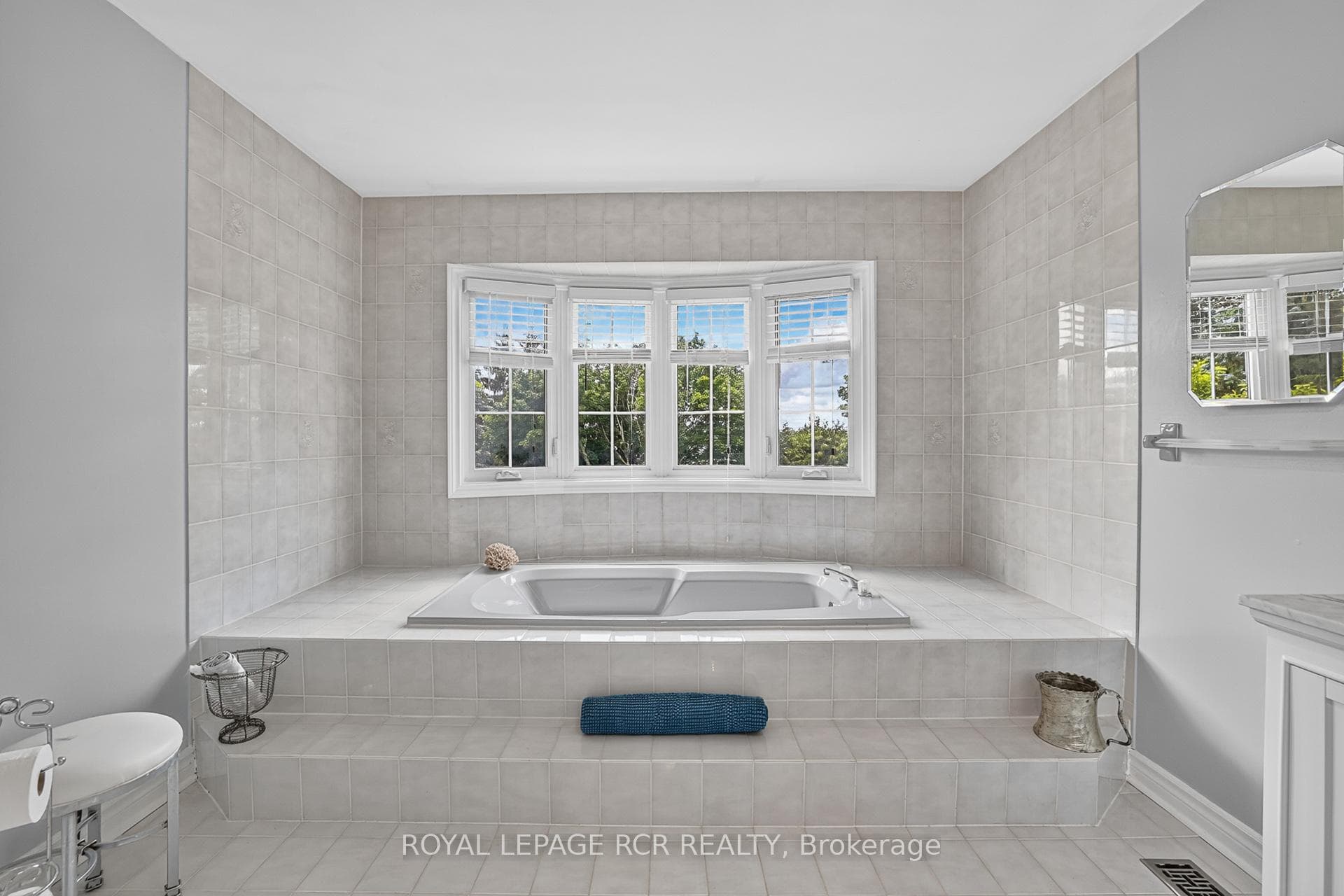 713 Exceller Circle photo 21