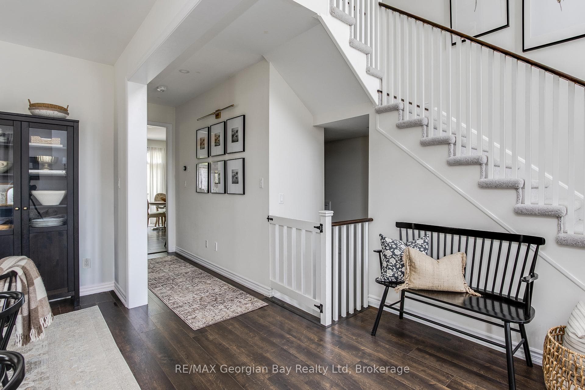 215 Roy Drive photo 6