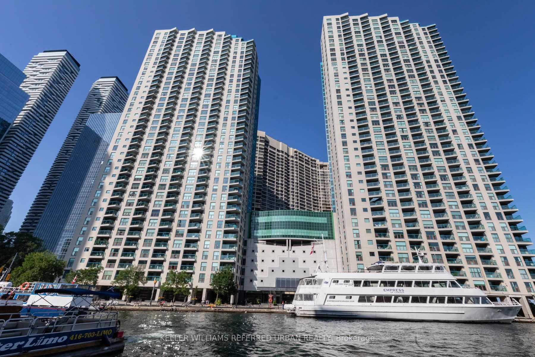 77 Harbour Square Unit 1901 photo 1