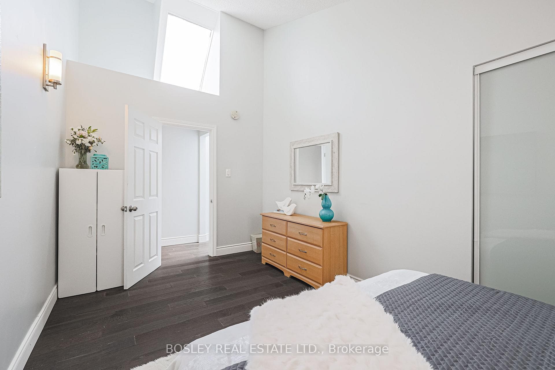 334 Cleveland Street photo 22