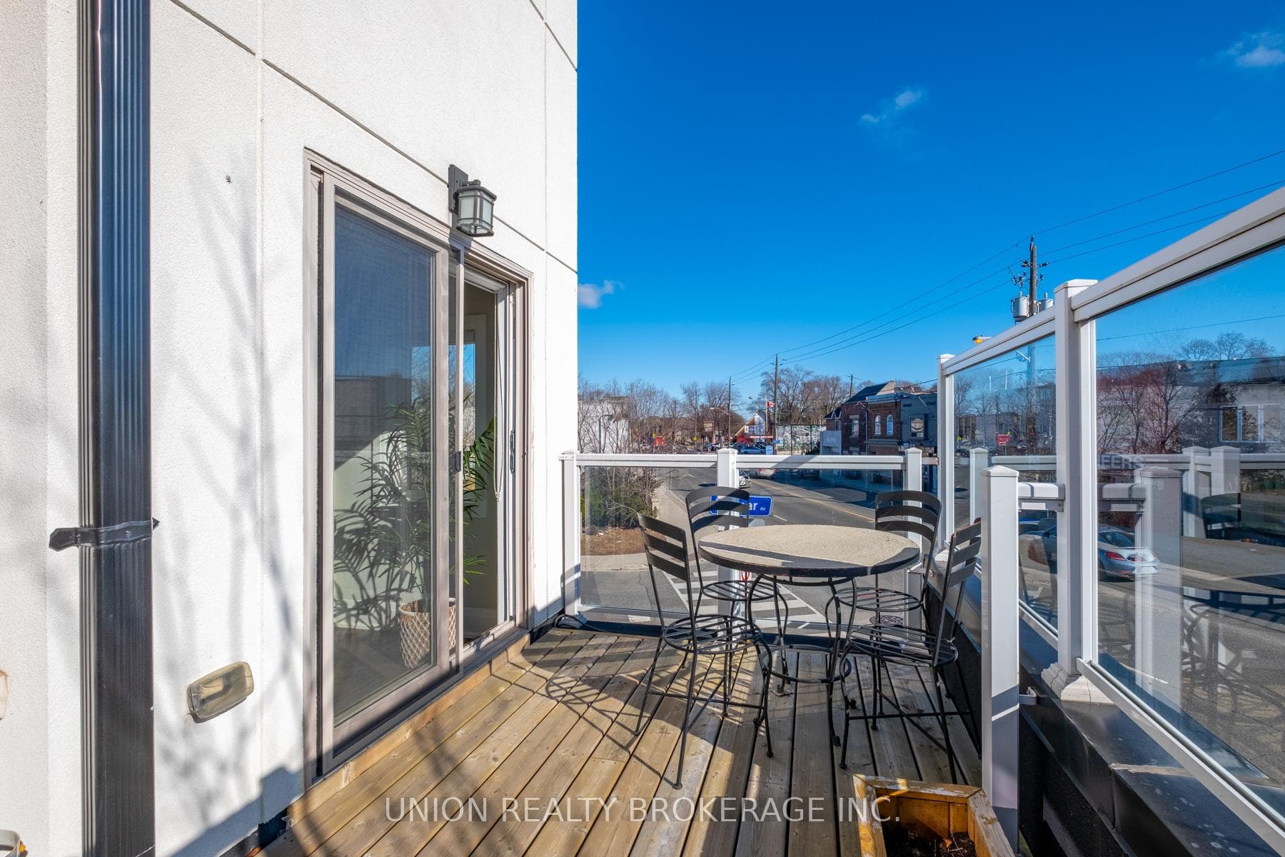 Front Terrace off Living Room
