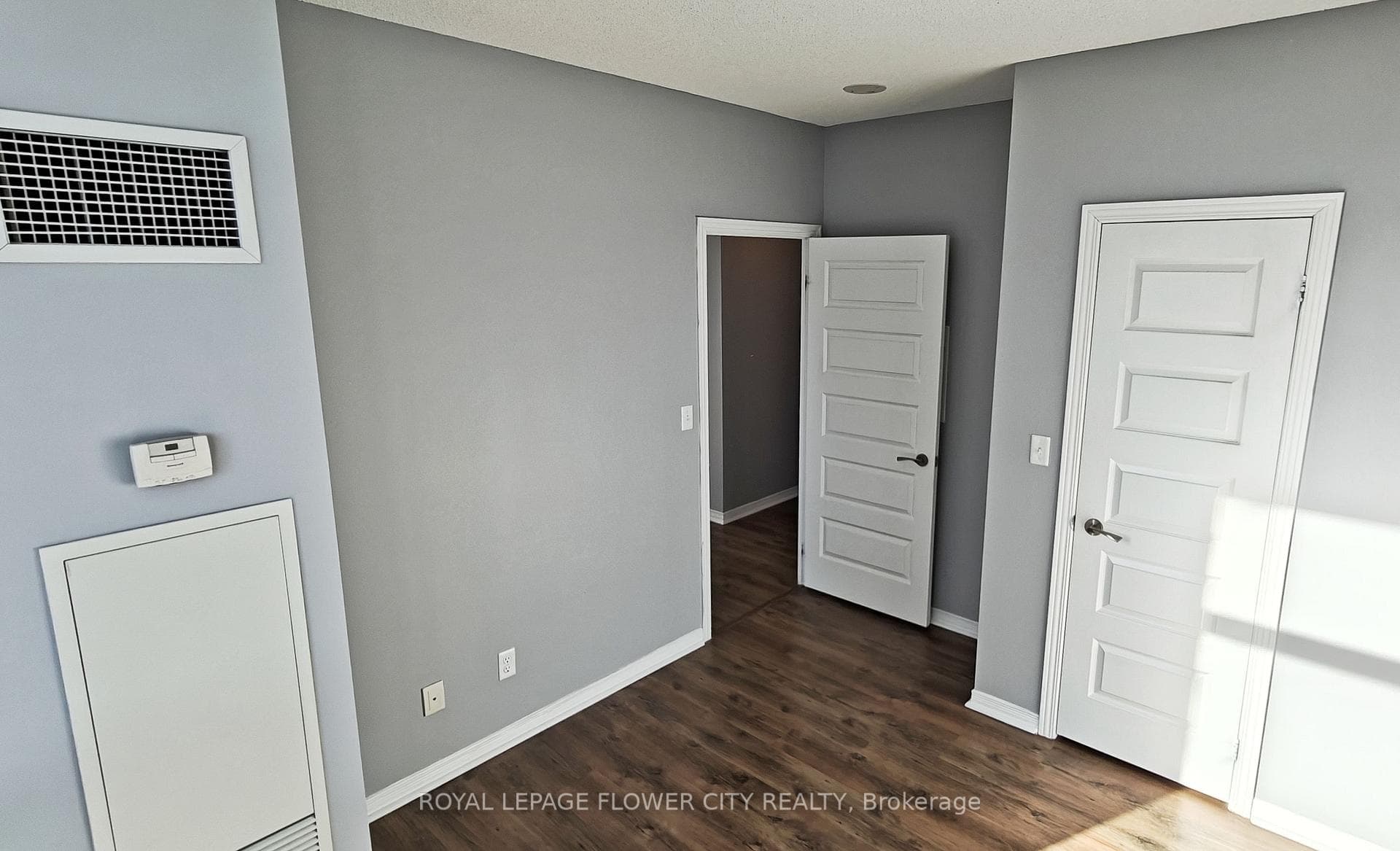215 Queen Street Unit 2307 photo 8