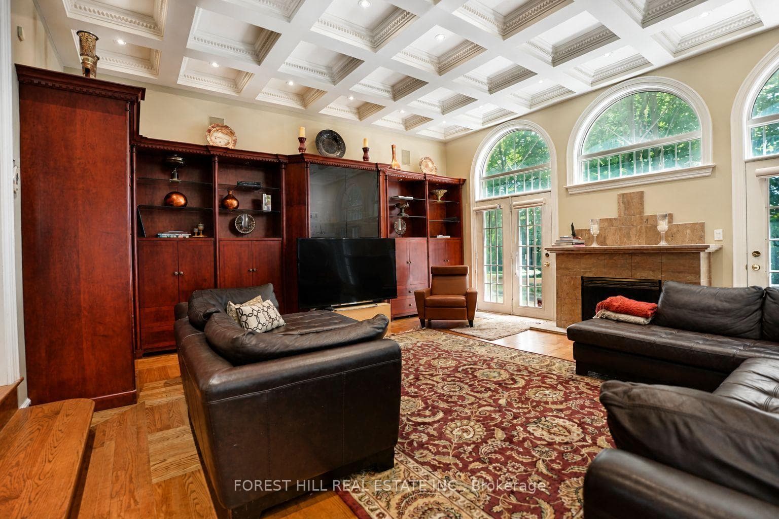 161 Renaissance Court photo 20