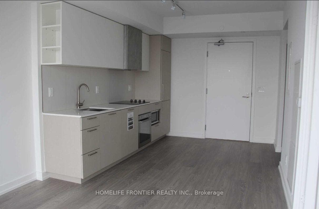 19 Western Battery Road Unit 3318 photo 4