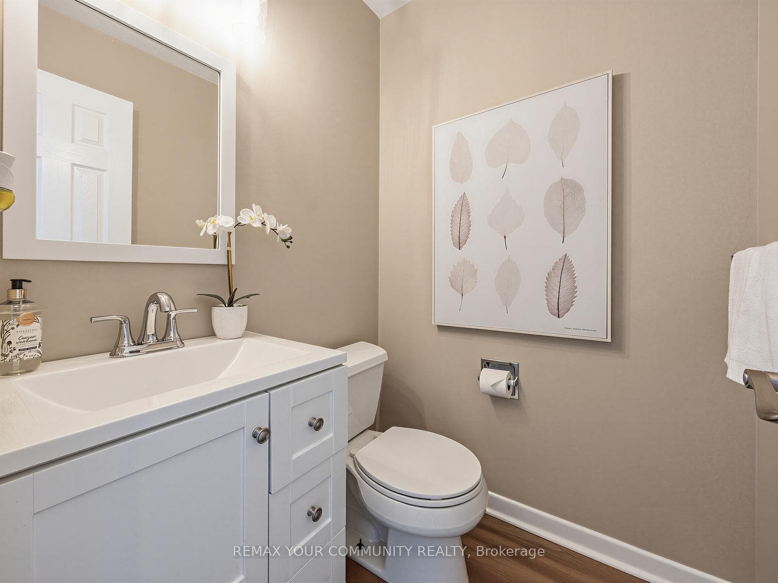 205 Glen Hill Drive photo 9