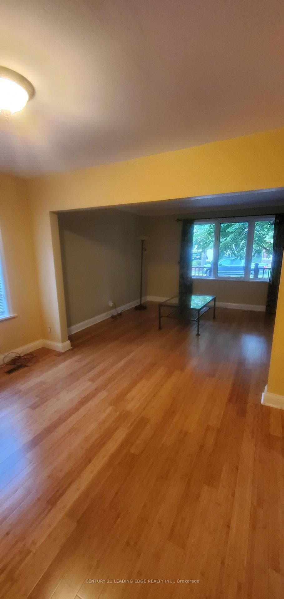 93 Stuart Avenue photo 15