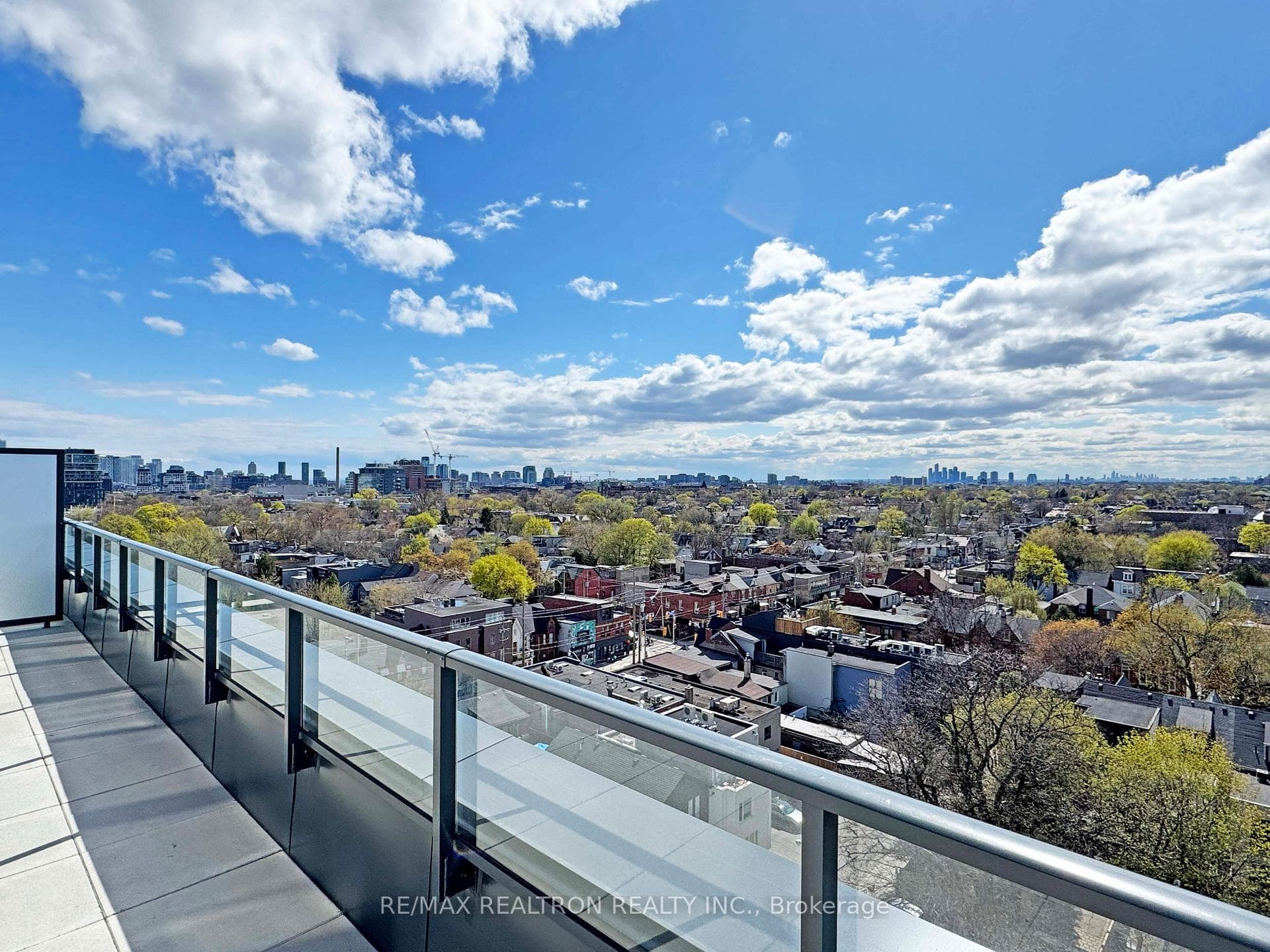 664 Spadina Avenue Unit 1001 photo 17