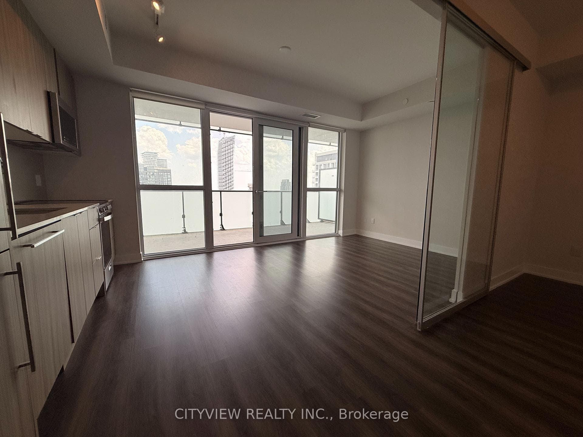430 Square One Drive Unit 3904 photo 6