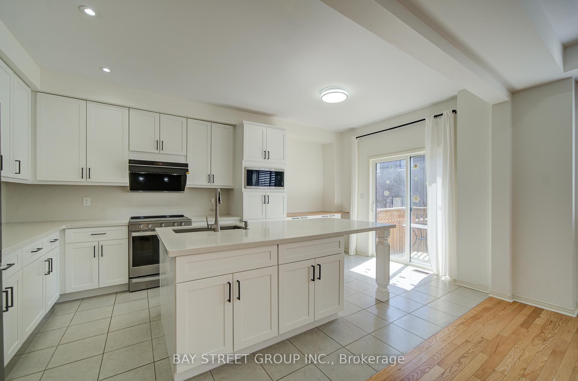 114 Ness Drive photo 7