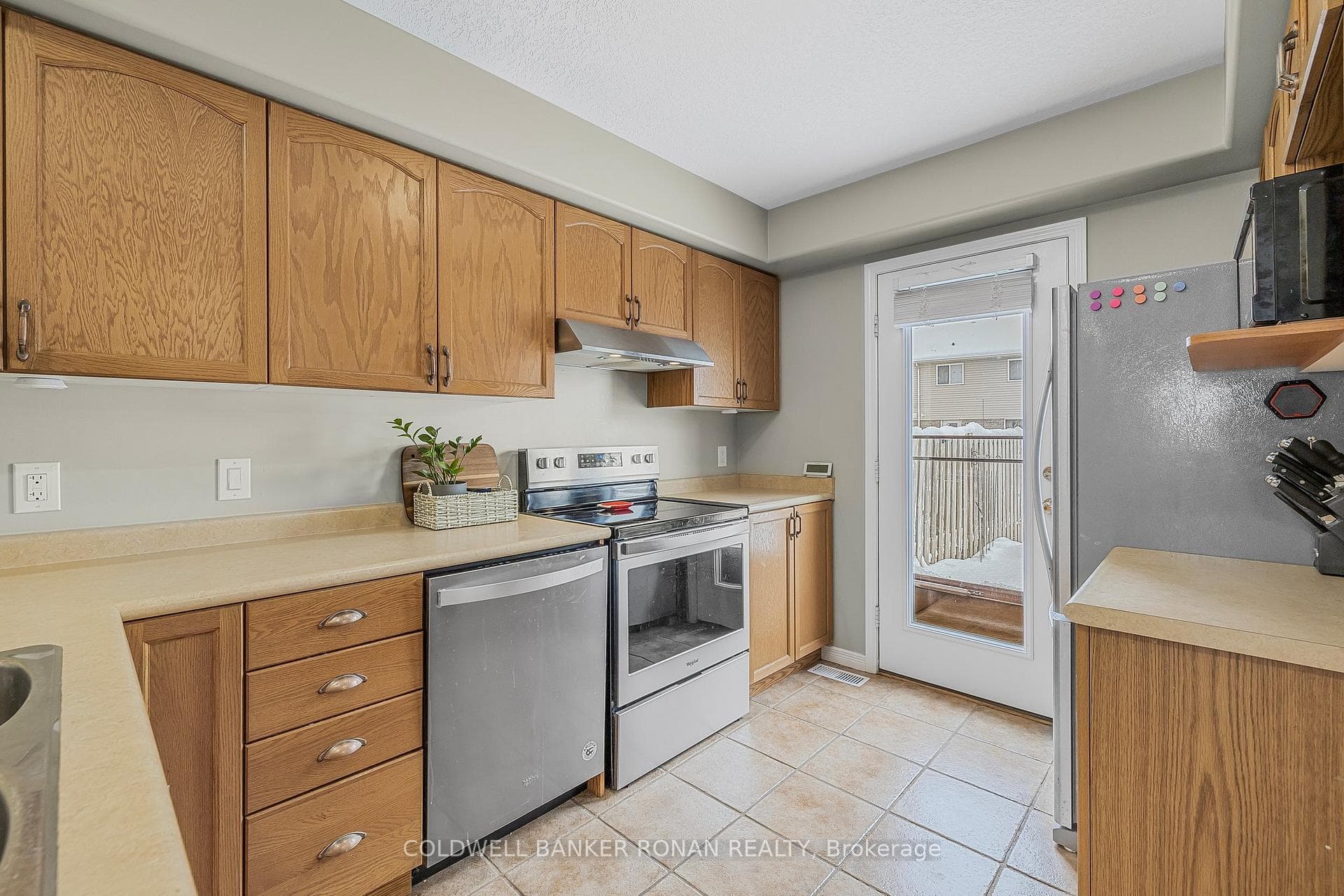 7 Ruthven Crescent photo 10