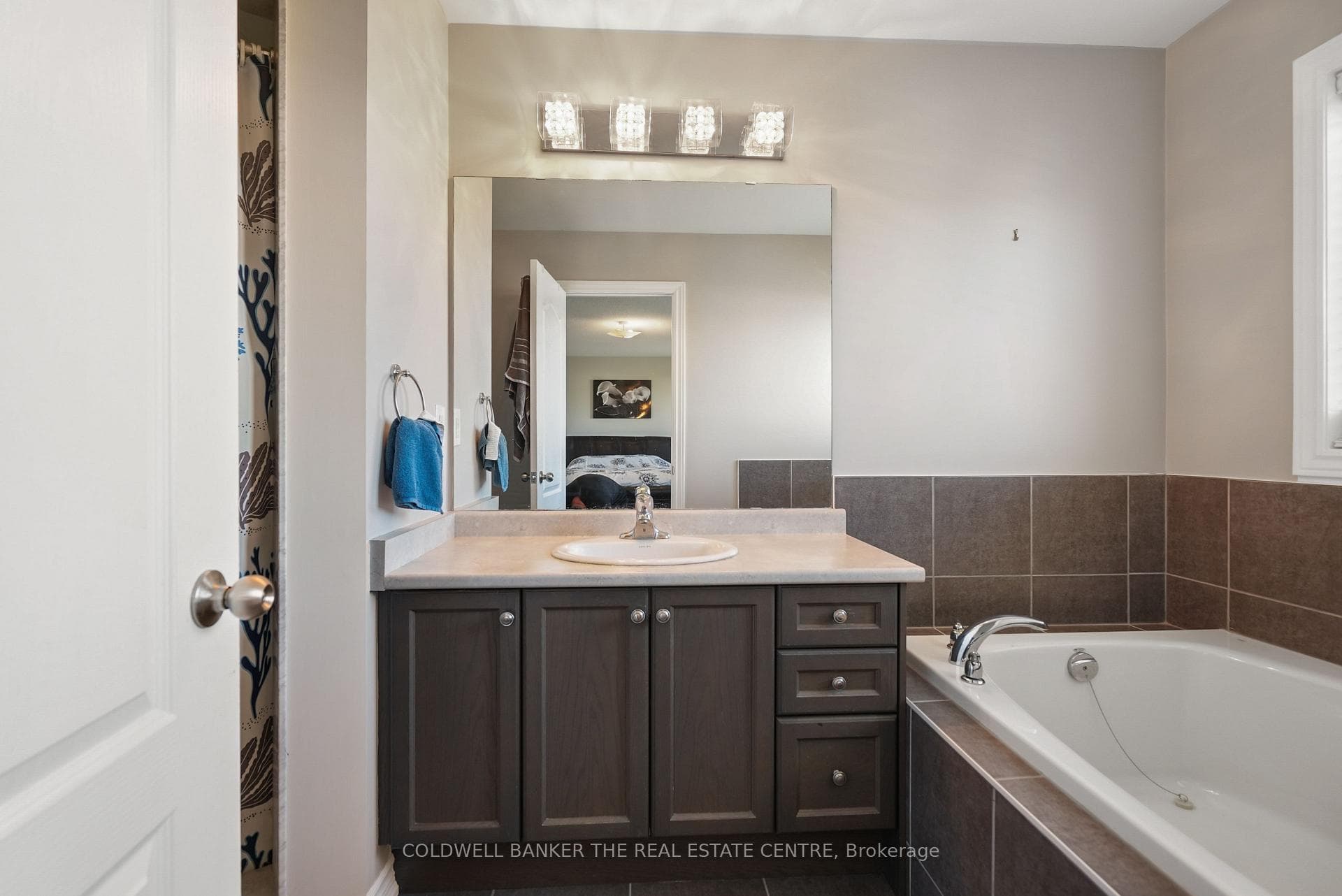 315 Greenwood Drive photo 24