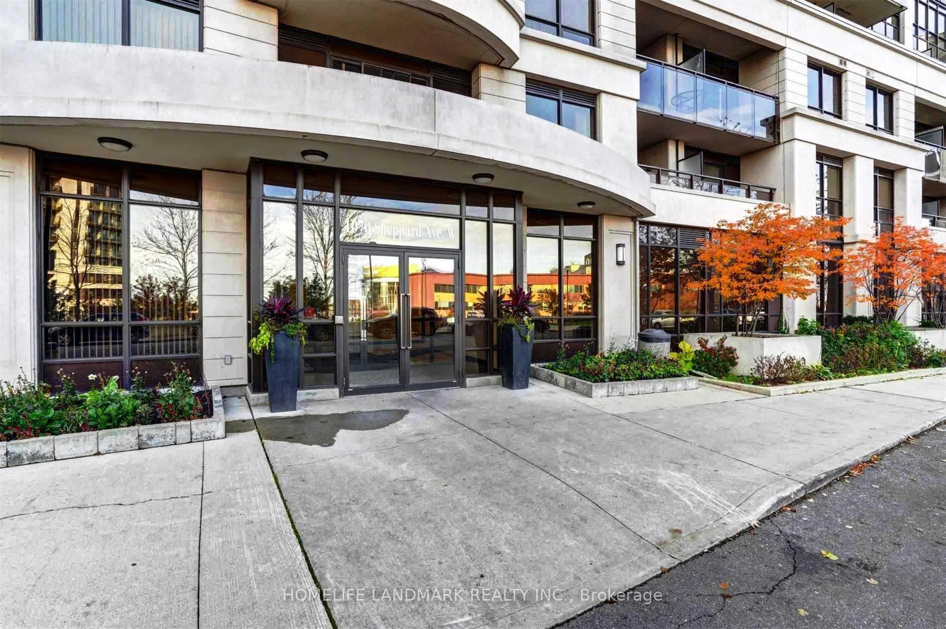 1070 Sheppard Avenue Unit 210 photo 2