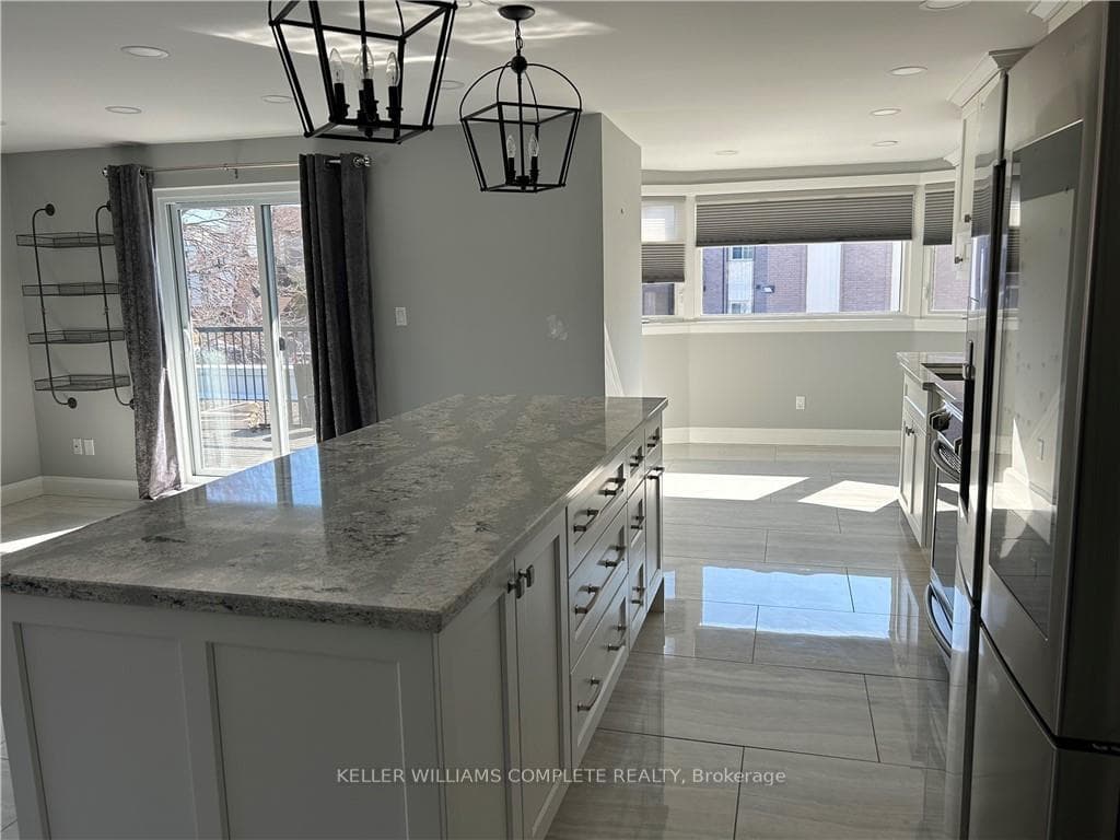 10 John Street Unit 209 photo 4