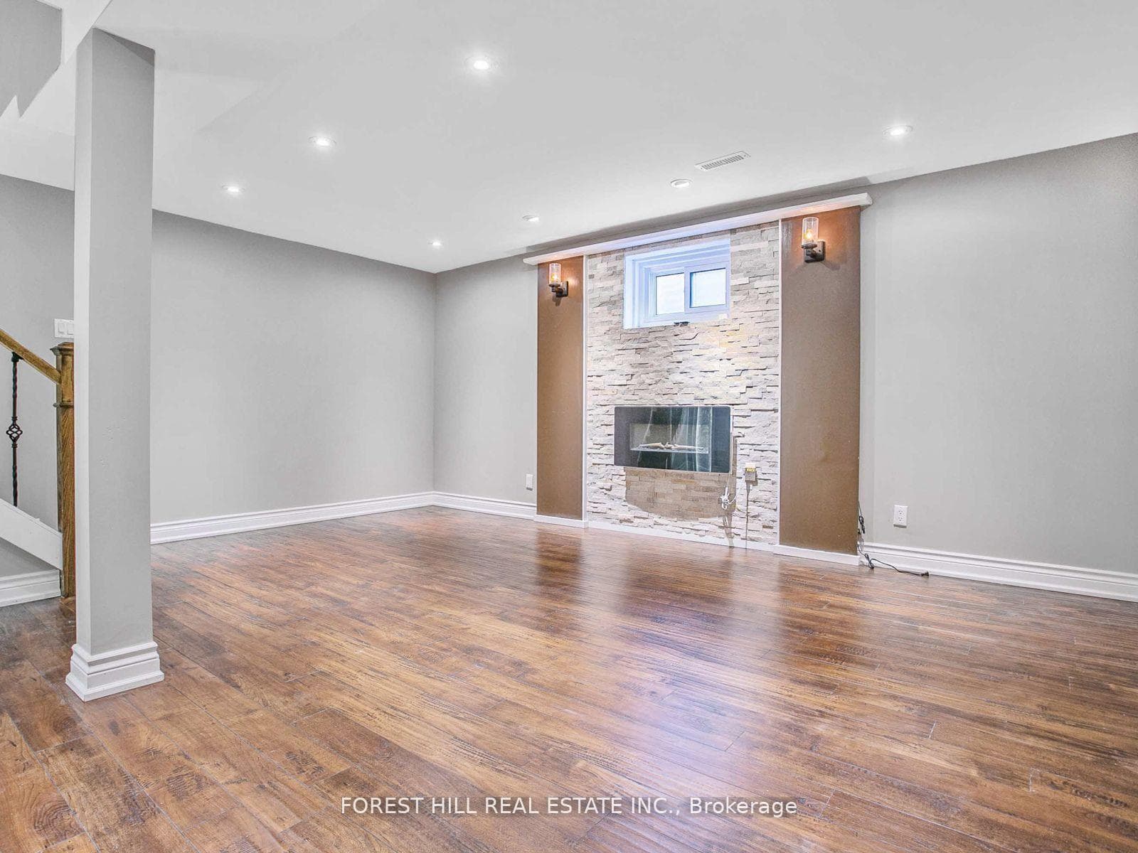 243 Hollyberry Trail photo 16